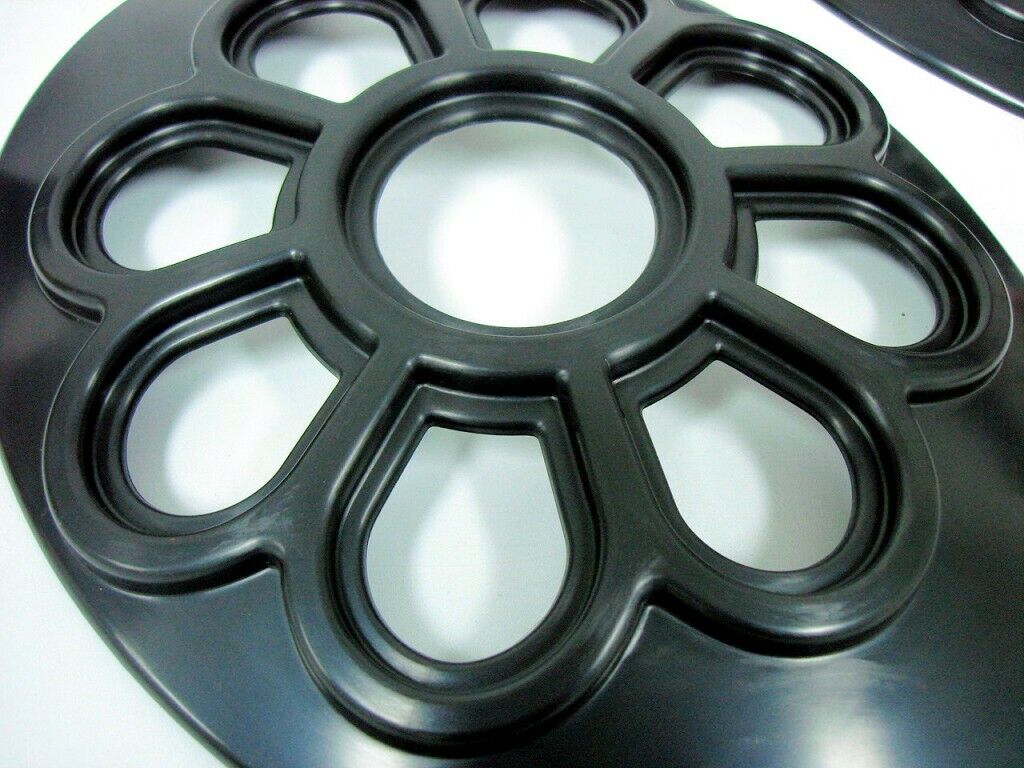 DAISY FLOWER TAIL LIGHT COVERS FOR VOLKSWAGEN BEETLE 2006 to 2008