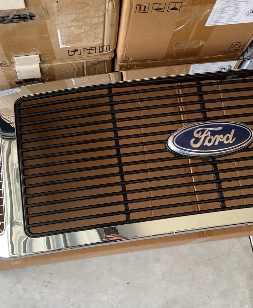 New Chrome & Black Grille + Blue & Chrome Emblem for Ford F250 F350 fits 2005, 2006 and 2007