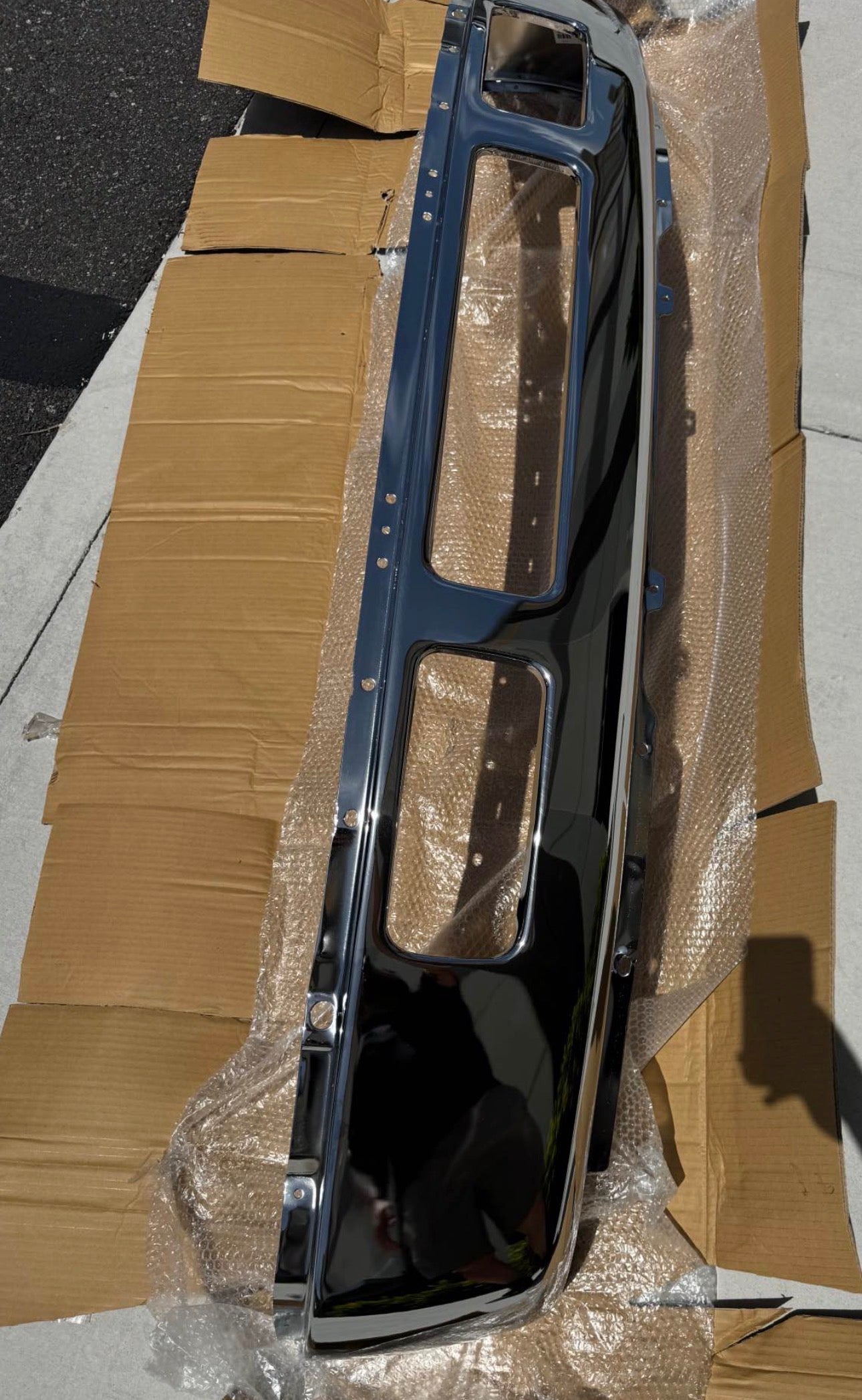 New Chrome Front Bumper for Ford F250 and F350 fits 2005 2006 2007 and Ford Excursion 2005