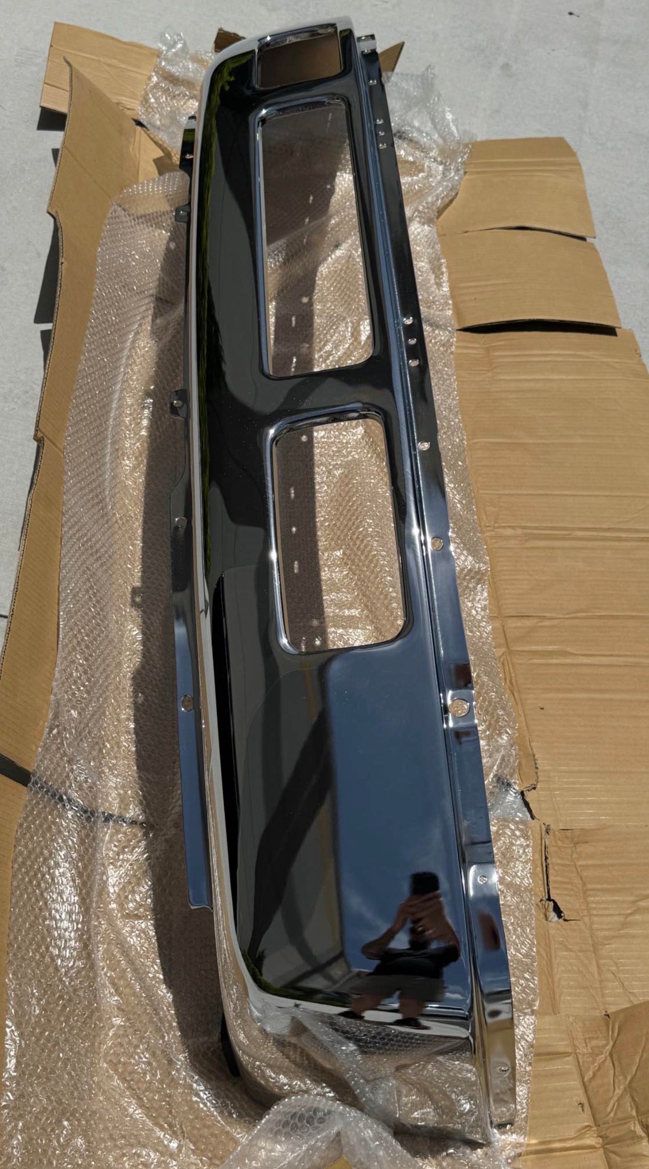 New Chrome Front Bumper for Ford F250 and F350 fits 2005 2006 2007 and Ford Excursion 2005