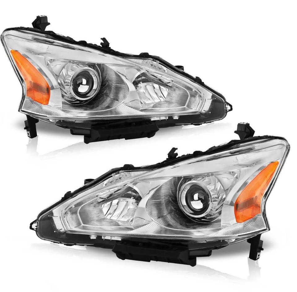 Brand New Nissan Altima Headlights Left and Right fits 2013, 2014 and 2015 S/SL/SV